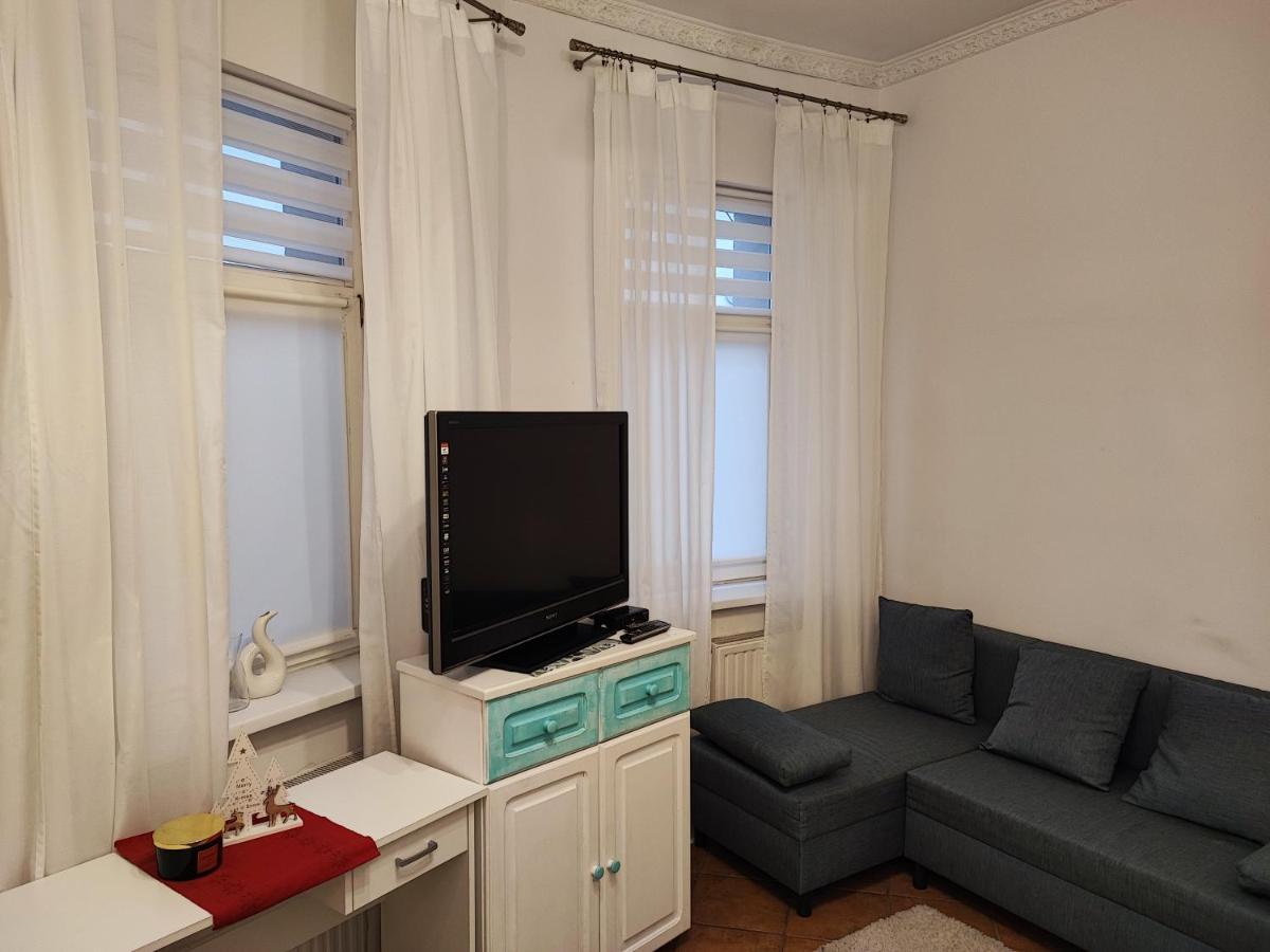 Apartament - Mieszkanie Samodzielne 이노우로추프 외부 사진